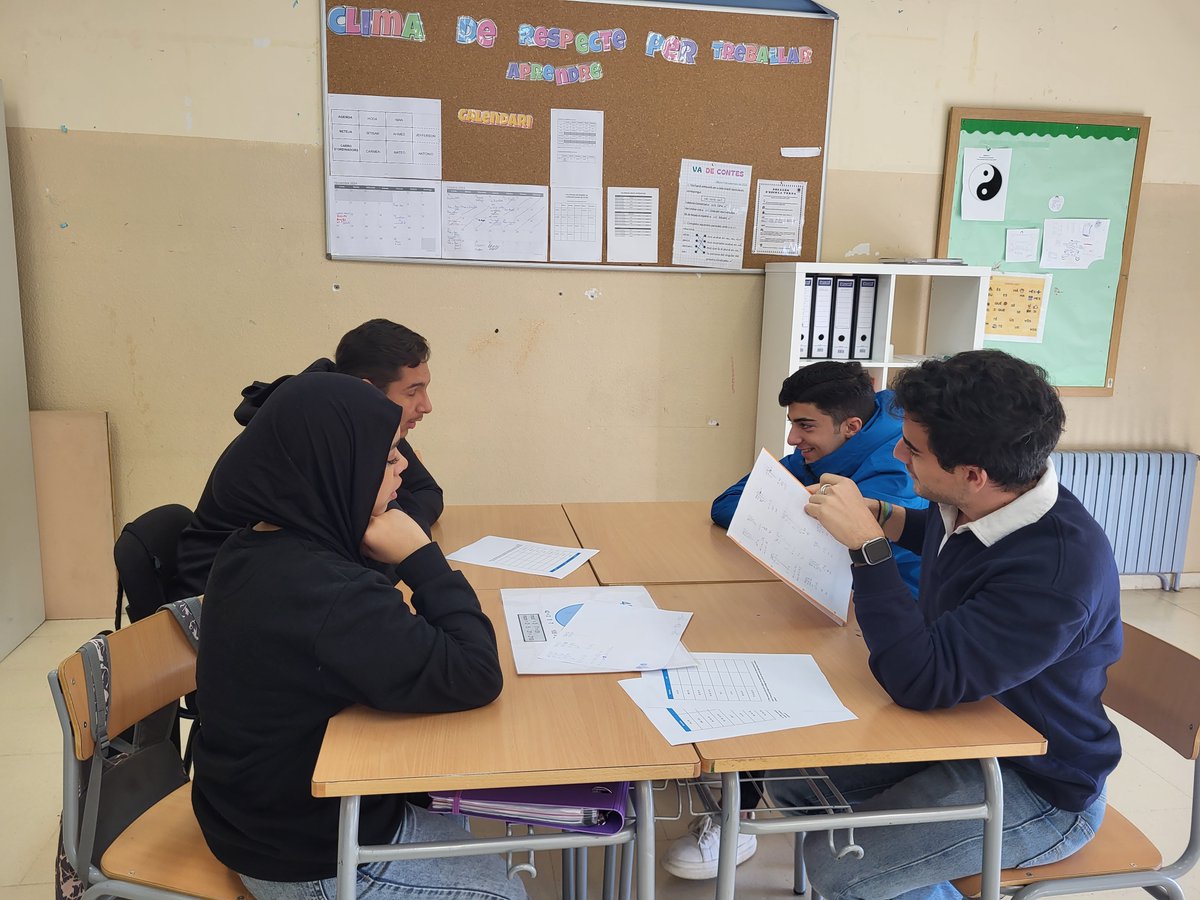 IEMediterrani's tweet photo. GRUPS INTERACTIUS A 6è i Secundària.  Deixem entrar les evidències científiques d'impacte social a les nostres aules. Els nostres alumnes, grans i petits, es mereixen la millor educació de qualitat de la mà de les AEE. https://t.co/XqwNKOMIBz