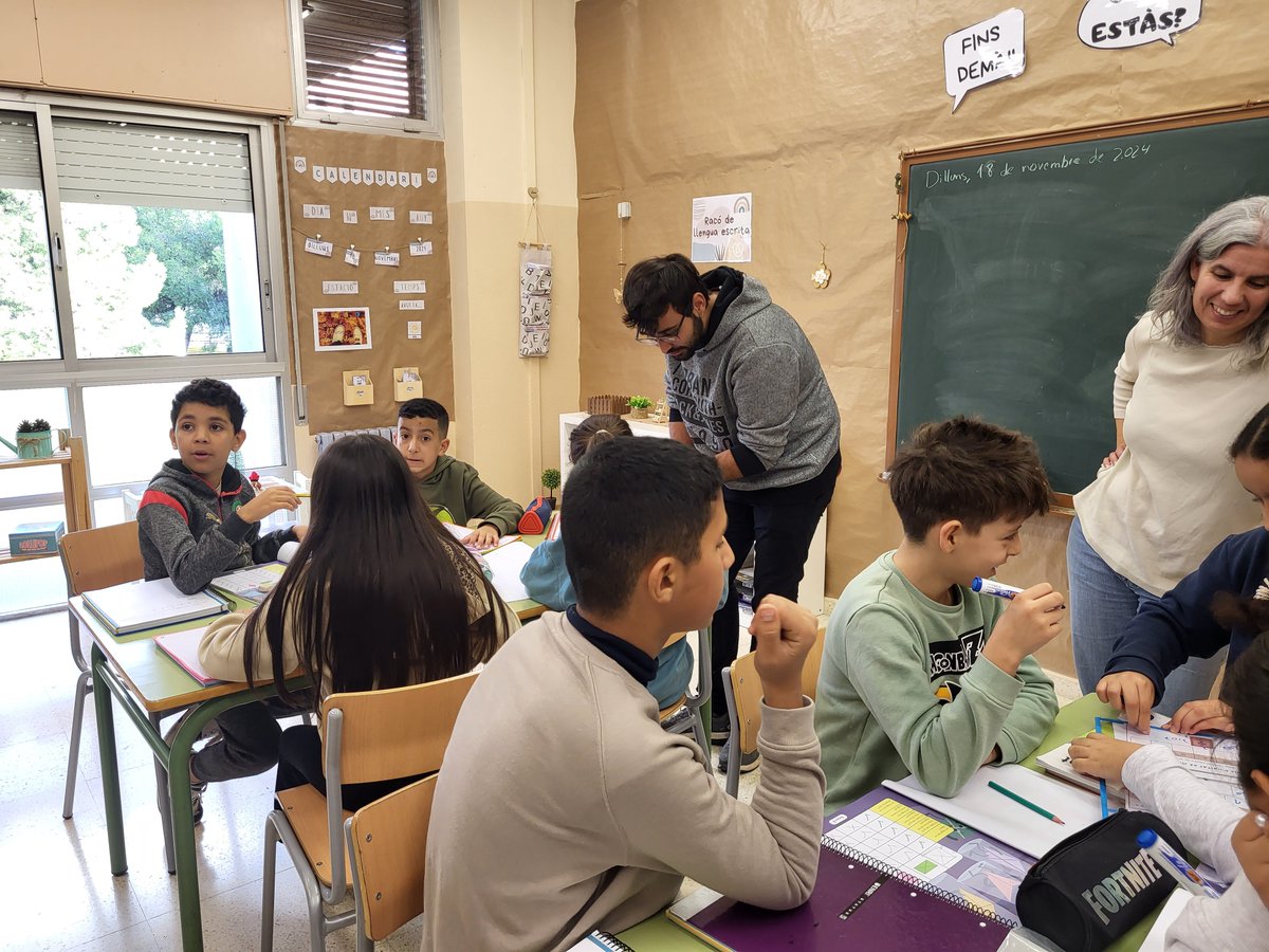 IEMediterrani's tweet photo. GRUPS INTERACTIUS A 6è i Secundària.  Deixem entrar les evidències científiques d'impacte social a les nostres aules. Els nostres alumnes, grans i petits, es mereixen la millor educació de qualitat de la mà de les AEE. https://t.co/XqwNKOMIBz
