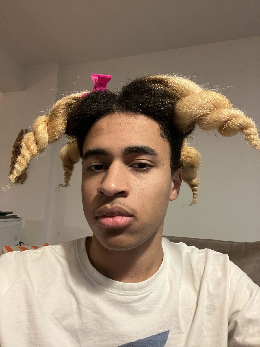 Moi *achete wheel of fortune*

🎡 : nn

Moi : wsh pk

🎡 : pleure pas zemel

Mon joker qui donne x2 sur les brelans :