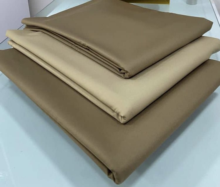 AyanfeTrendy's tweet photo. AYANFE TRENDY MATERIALS &amp; STITCHES STORE. We've got the best quality senator materials with high texture and quite affordable  You can chat up on WhatsApp  
https://t.co/wlX0MYjWTi
 Look so Good on the Outside it will make you feel good inside 😊🌹 https://t.co/XA48lF4CET