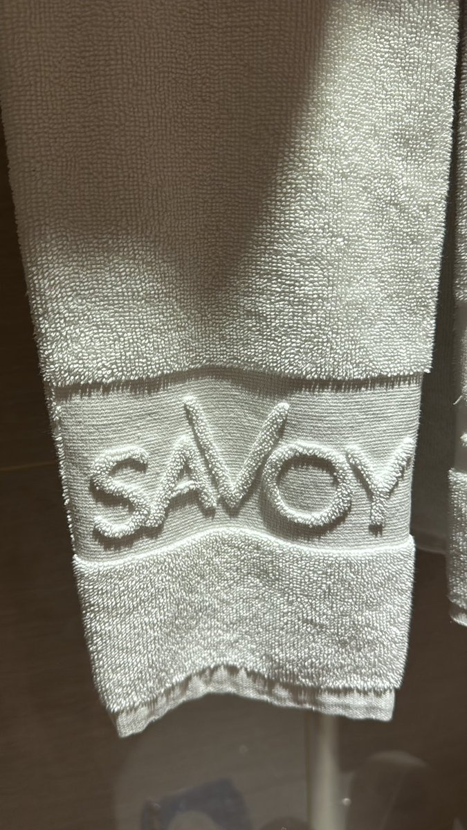 paranoidcoder's tweet image. Staying at a hotel and missing @SAVOY right now. Your shows made me fall in love with lasers. Sad to see there hasn’t been new music released in quite a while, hope the guys are all doing well.