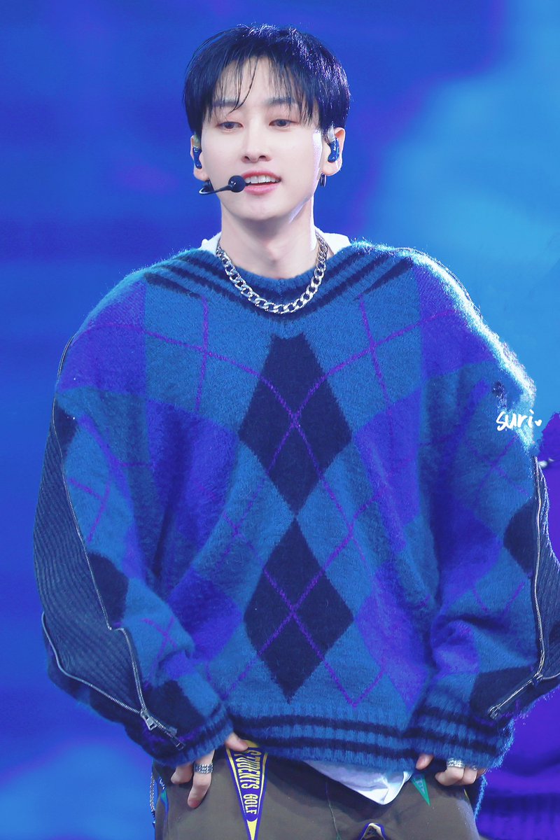 suriwithmoon's tweet photo. 20250111 SMTOWN 
🌙

#EUNHYUK 
#ウニョク 
#은혁 
#이혁재
#슈퍼주니어 #SUPERJUNIOR
#SMTOWN #SM_30thAnniversary
#SMTOWN2025 
#SMTOWN2025_SEOUL
#SMCU https://t.co/UIry0WTt2C