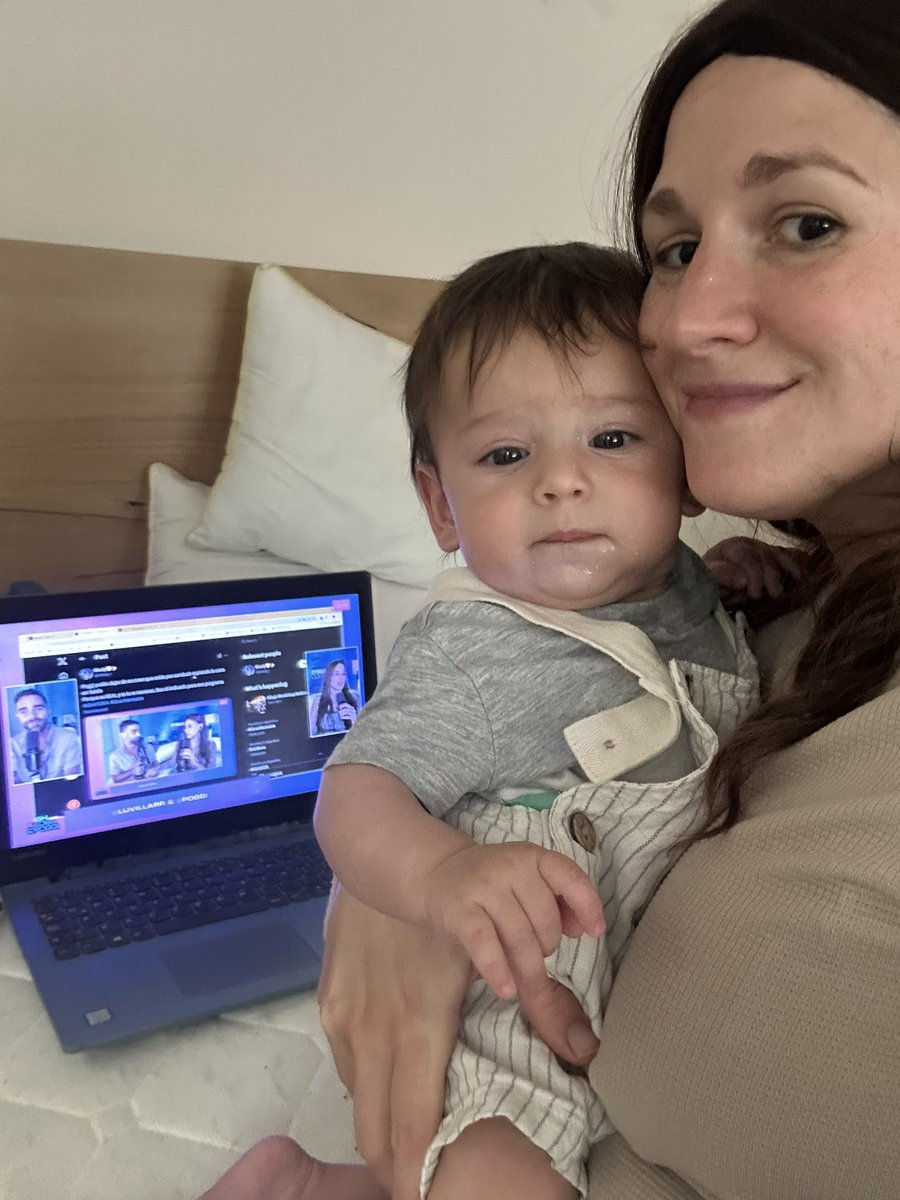 Desde melbourne Australia viéndolos <a href="/Poggi/">Diego Poggi</a> #ghxtora <a href="/GranHermanoAr/">Gran Hermano</a> #granhermano