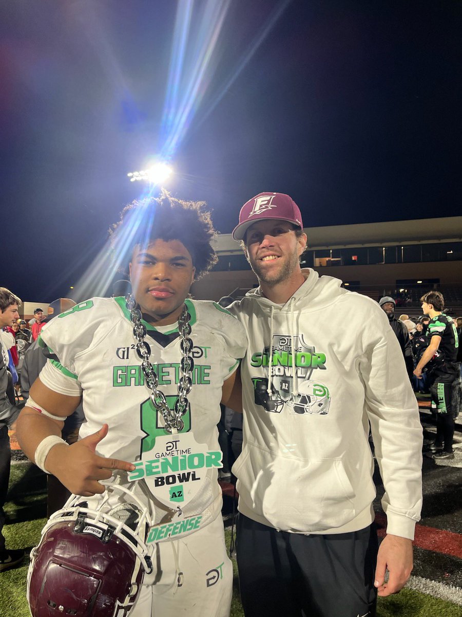 Coach Cooper 🏈 tweet media