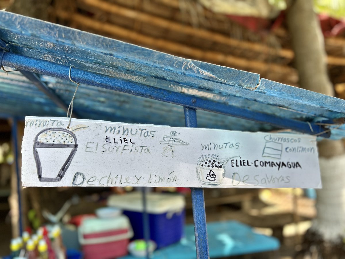 thomas2508's tweet photo. Das leckerste Eis (Minutas) in El Salvador gibt es bei Antonio.🍧😋👌

#G9toLastRide #Tag92 #Urlaub https://t.co/g4kyybj8AJ