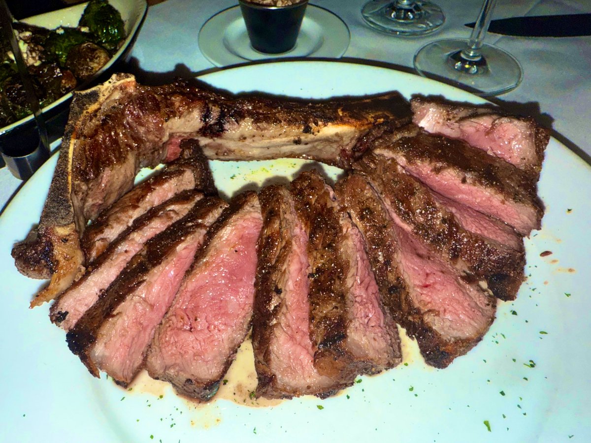 SkolTexas's tweet photo. Went with the @TeamGumball5 special— MONSTER #BoneIn 24oz 35 day dry aged https://t.co/vC4sFrMs7X