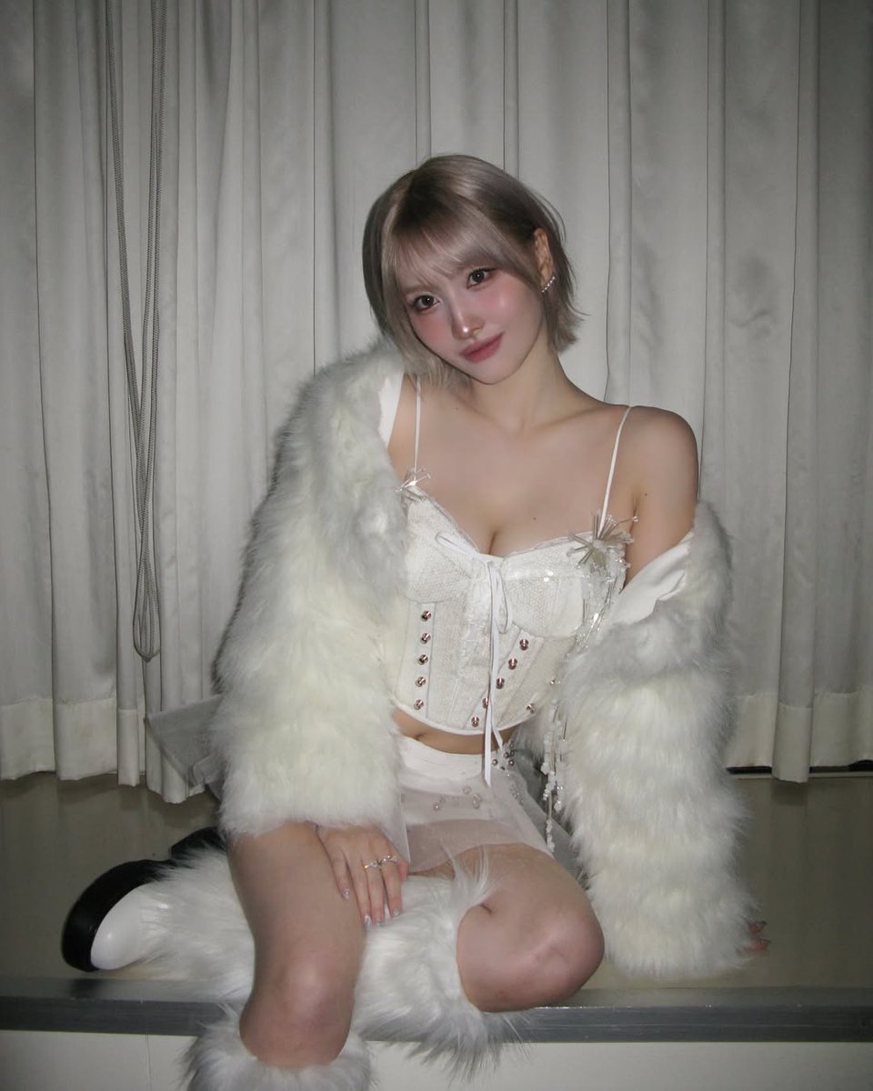 sanrioskiyomi's tweet photo. My espresso shots needed to get through the night +2 photos of my cute outfit #sundaynightfun https://t.co/aoZv6CBNrZ
