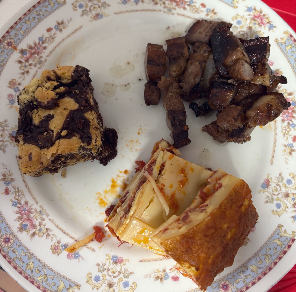 Merkeen18's tweet photo. OMAD approx 700 cals
(won't eat the fat part of grilled meat) https://t.co/9h7vE8uXiU