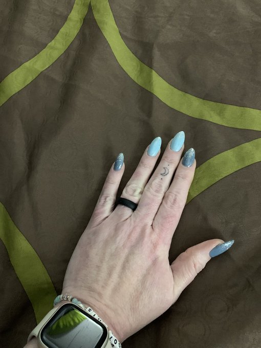 Watch 💯ℂ𝕣𝕒𝕫𝕪𝔸𝔽👑🍑𝔹𝕦𝕥ℂ𝕦𝕥𝕖💯's leaked NSFW photo on TwXstars