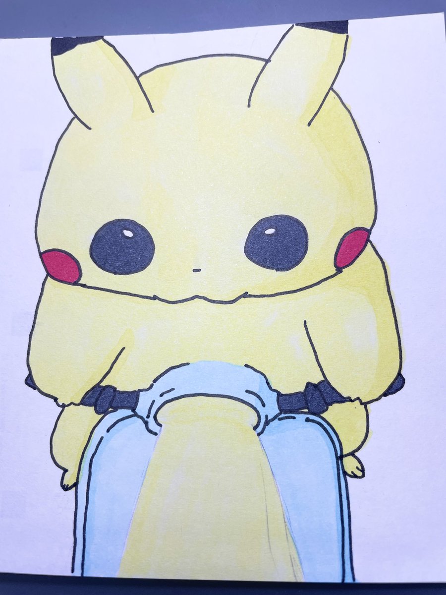 raaaaashi333's tweet photo. バイクピカチュウ🛵 https://t.co/ZjLYe6aecO