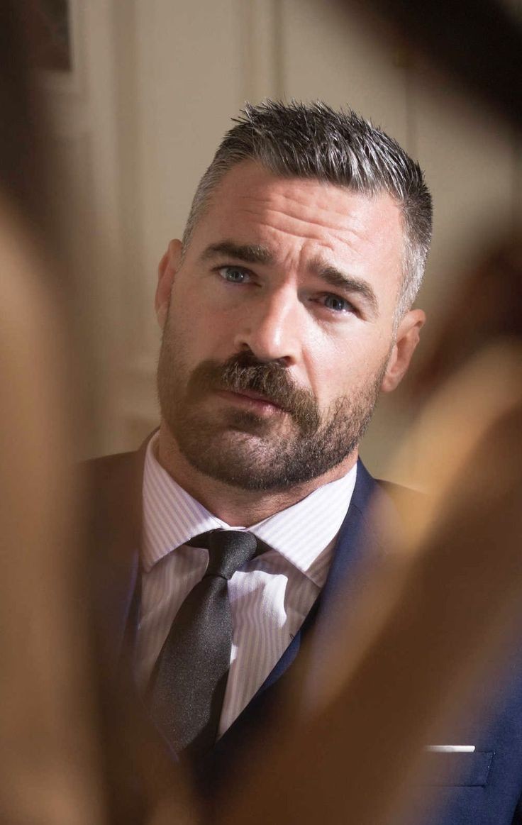 ★Todd Mikaelson★ tweet media