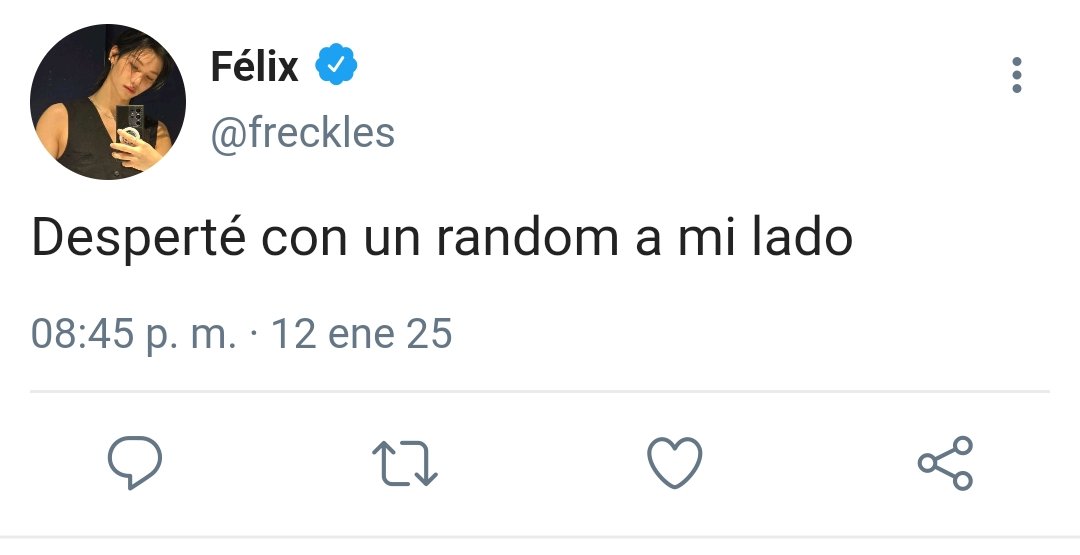 lavenderhino's tweet photo. en un sueño; #jeonglix 

félix es el dueño de la empresa más importante en corea. jeongin trabaja organizando bodas. un día los dos despiertan en la misma cama. . .¿casados desde hace dos años? https://t.co/TT2pnvnRyR