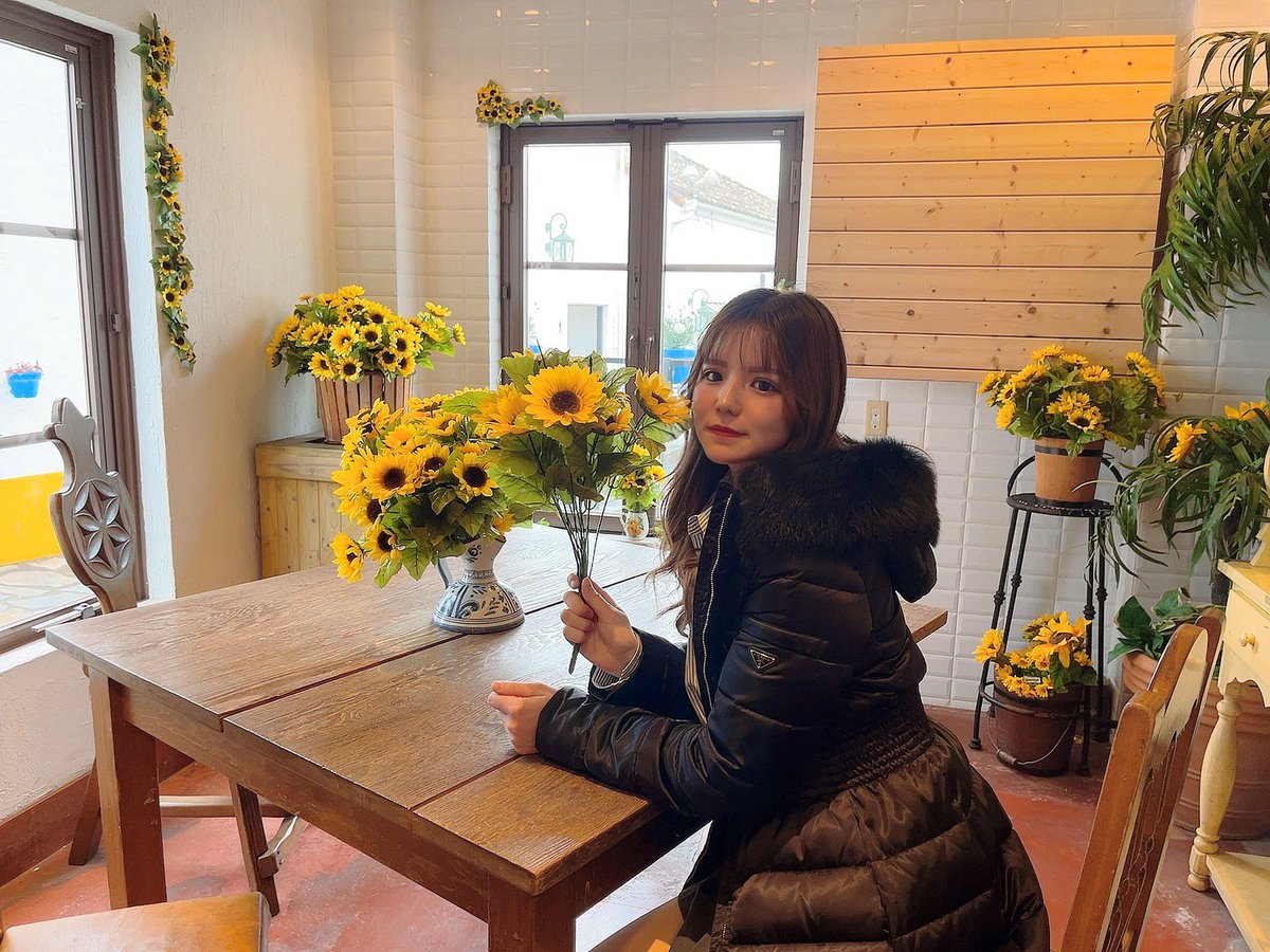 rapudabotiara's tweet photo. お花とサンチョが可愛かった
すっかりハマりました

#伊勢
#志摩スペイン村
#パルケエスパーニャ https://t.co/oWNFXRI1JC