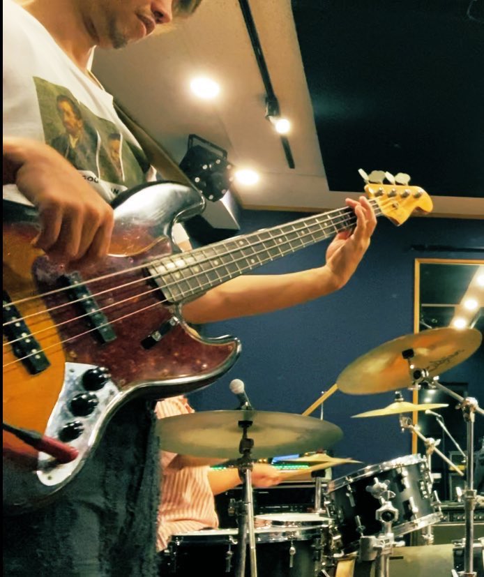 kenscobass's tweet photo. これが本物のJAZZ Bass®️です https://t.co/Co7UyJuGmF