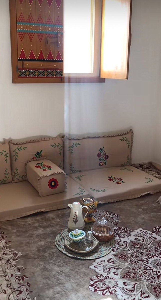 aalshobrmi's tweet photo. #رساله_اليوم

على نعمة الله نحمد الله صبح وليل
ولو ماملكنا ……. غير عفوة وعافيته

 #اشياء_تعجبك_في_الشتاء https://t.co/MCw8uZnDiE