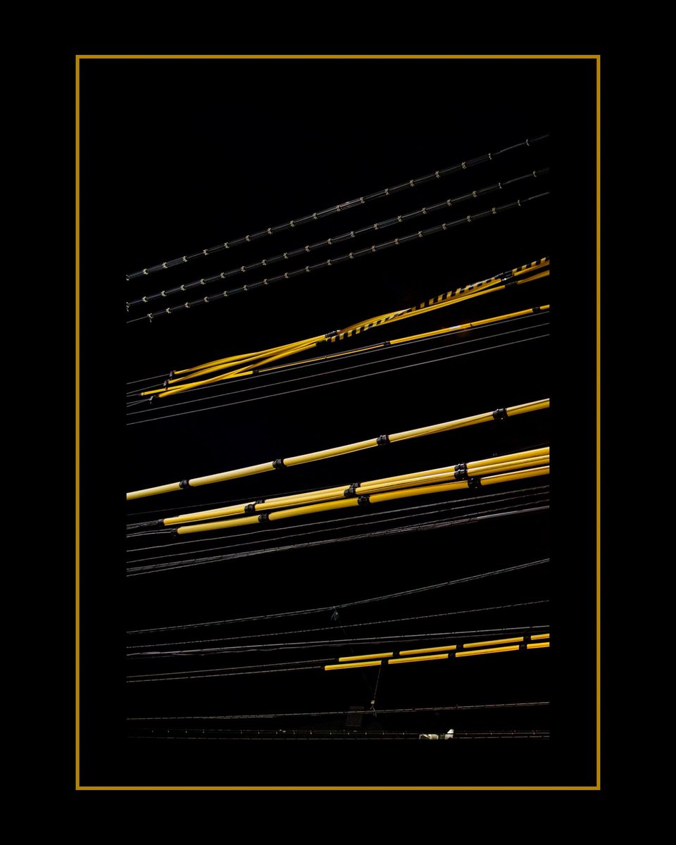 bo0O0od's tweet photo. “Electricity” https://t.co/Aovpo1oddK