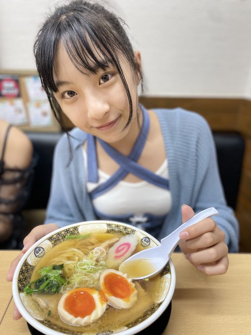 Twitterのコスプレ画像25