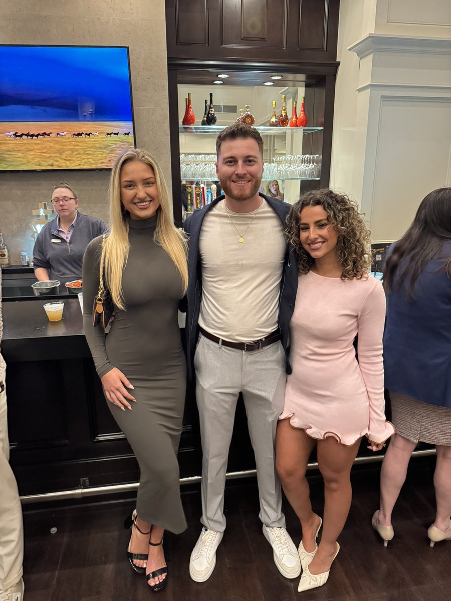 Paul tweet media