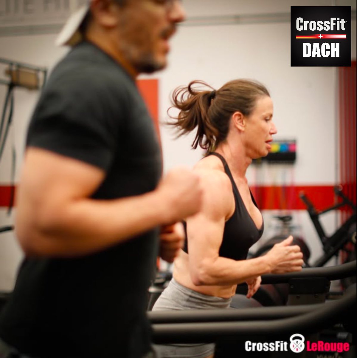 WORKOUT DES TAGES
Montag 250113

Auf Zeit:
1600m rennen
3 Minuten Pause
800m rennen
2 Minuten Pause
400m rennen
1 Minute Pause
200m rennen
.
Poste deine Zeit in die Kommentare.
Ähnlich wie 191107.
.
📸: CrossFit Le Rouge
.
#CrossFit #Workout #crossfitaffiliates