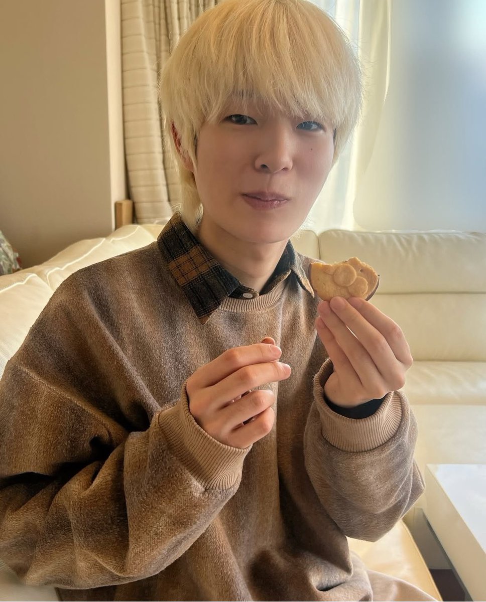 [250113] kotarocoming instagram update

“i made some cookies” 

🍪💓

#아사카코타로 #ASAKAKOTARO #PICKUS #피커스 #KOTARO #코타로