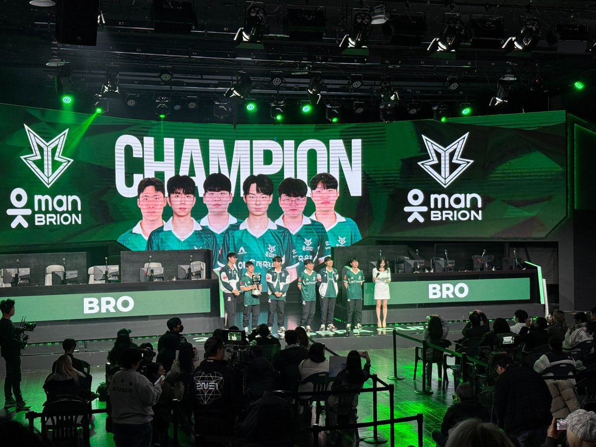 LetsPlayID's tweet photo. A month ago, the KeSPA cup saw 2 historic milestones:
1- BRION claimed victory 🏆  
2- PlayID becomes first federation-authorized digital ID in Korean Esports 🌟 
A fundamental shift in Esports history! 
Discover more here: https://t.co/JGuiSYhn4s https://t.co/xKBqOthSqa