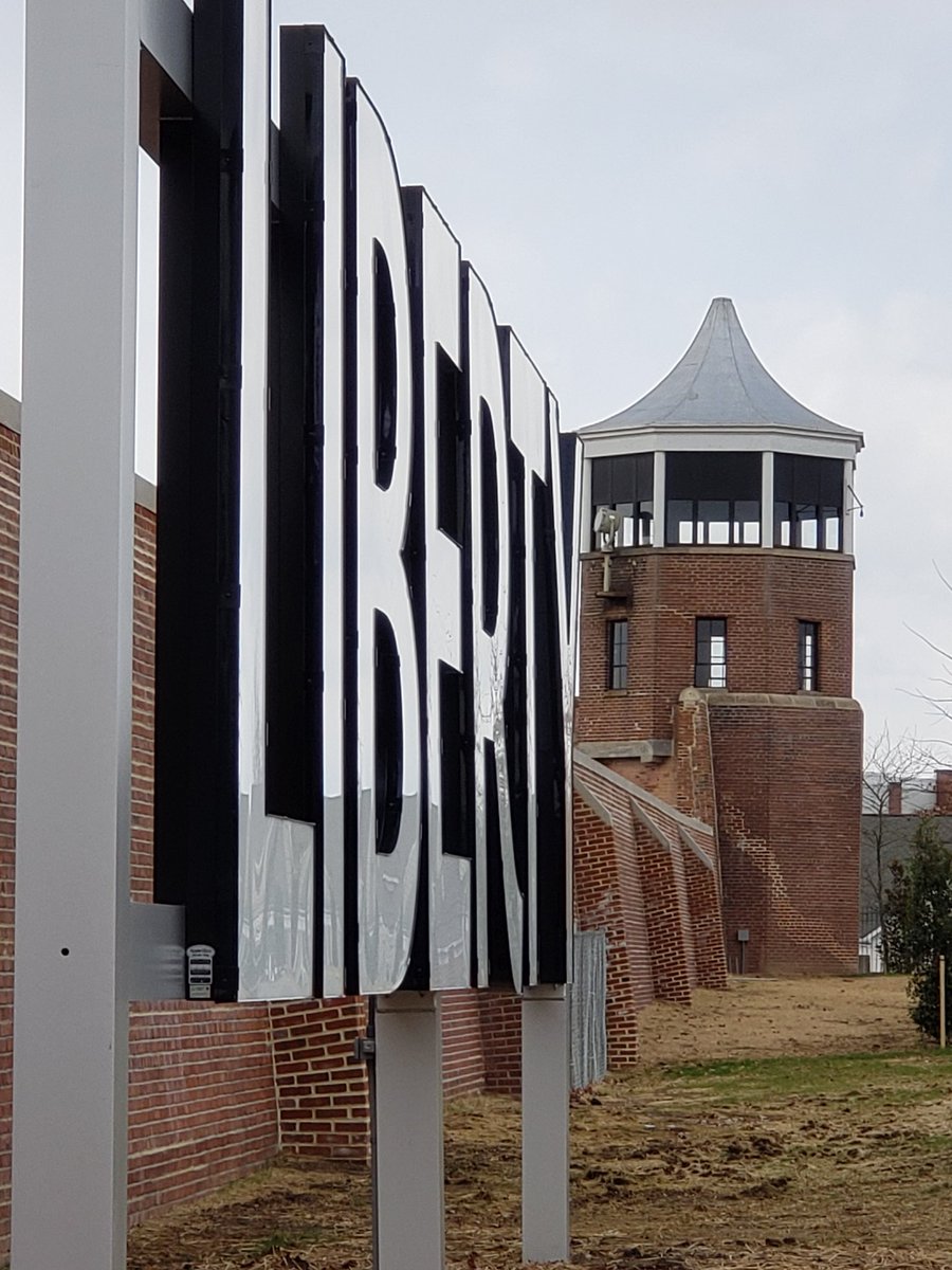 foxx_foxx3's tweet image. 