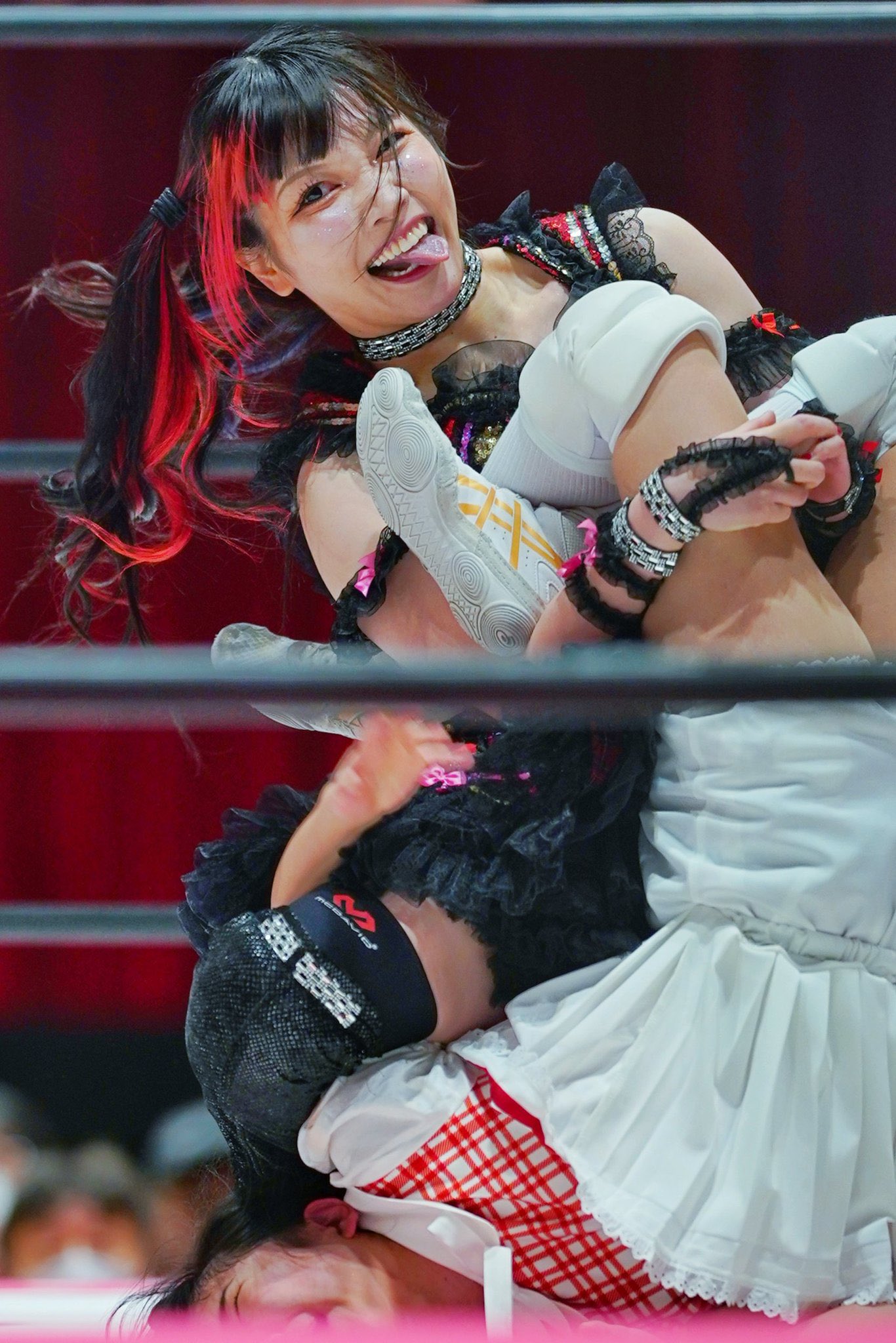 GhJbfE3bIAAGk7_?format=jpg&name=orig