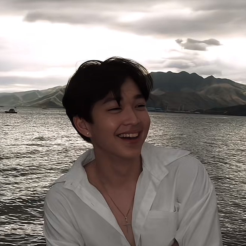sof4hop's tweet photo. being happy fits u so much, baby.

#RabinAngeles https://t.co/bq1doA3WJw