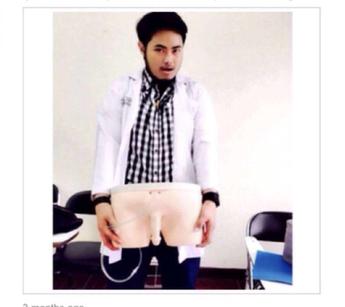 AldhitamaR's tweet photo. Coba drop foto jaman kuliah kalian.

Gue: https://t.co/zJ3ciE2C10