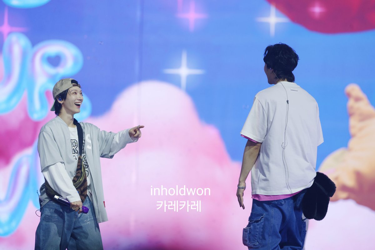 inholdwon's tweet photo. 011125 SMT 

#WayV #TEN #텐 #เตนล์ 
#李永钦 #テン #威神V 
#쟈니 #JOHNNY #서영호 
#ジャニー #NCT #NCT127 
#JOHNTEN https://t.co/gIoooJ94h8