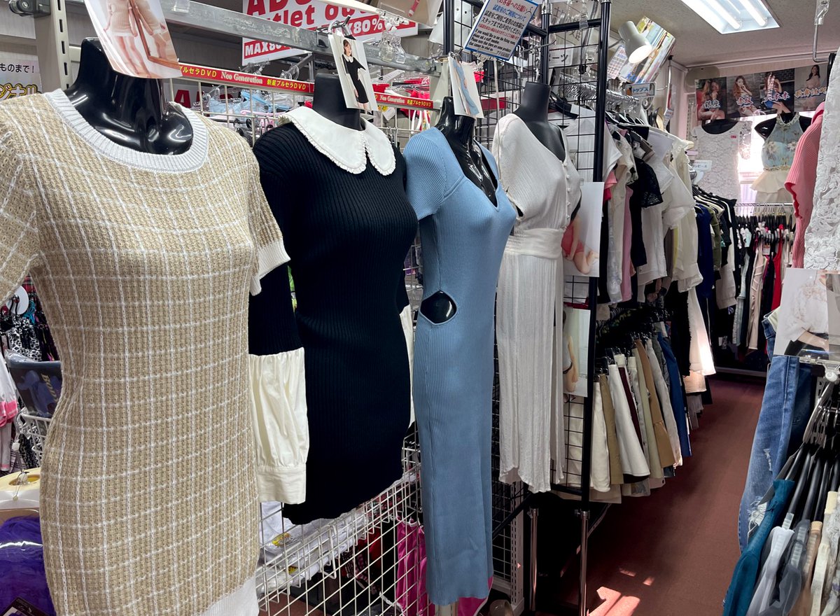adogotanda's tweet photo. 【新着情報】

 ★使用済みアウター各種新作入荷しました。

使用済みキャミソール・ワンピース・タイトニット・デニムパンツ・デニムスカート・ミニスカートetc揃っています。

#使用済みワンピース
#使用済みス���ート https://t.co/ubR512zmSe