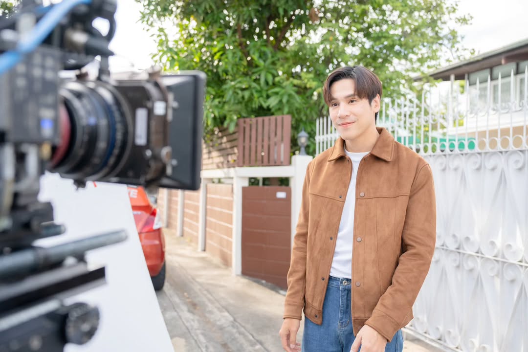 jespipat_ofc's tweet image. Social Update 🔛
🗓️ 13.01.2025
📸 IG : jesjpp

✨ มาใช้บริการของ Lalamove กันเยอะๆน๊าาาา เพราะพซตหล่อมาก 😊😊

#Lalamove #LalamoveTH #LalamovexJespipat 
#jesjpp #วัคซีนของพี่เจษ