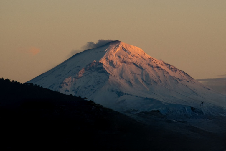 webcamsdemexico's tweet photo. ¡Espectacular!
#Volcán #Popoctépelt #CDMX https://t.co/OFdcjbNoNt