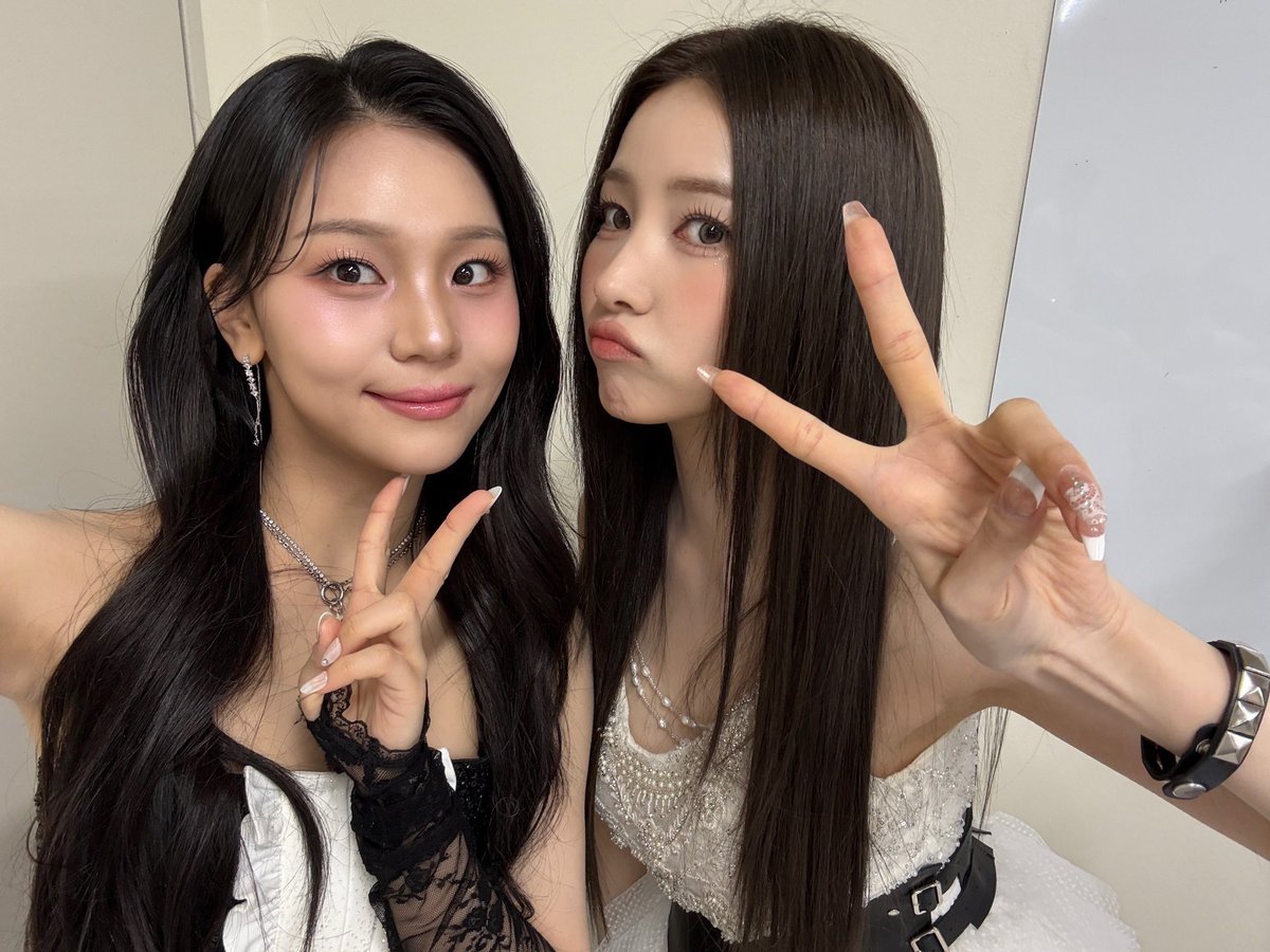 UOMJl's tweet photo. 버디야 내일 꼭 만나! ♥︎ https://t.co/3G1reo4Eh4