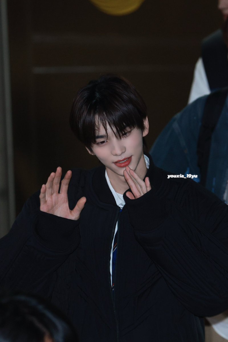 240202

#신유 #SHINYU #투어스 #TWS