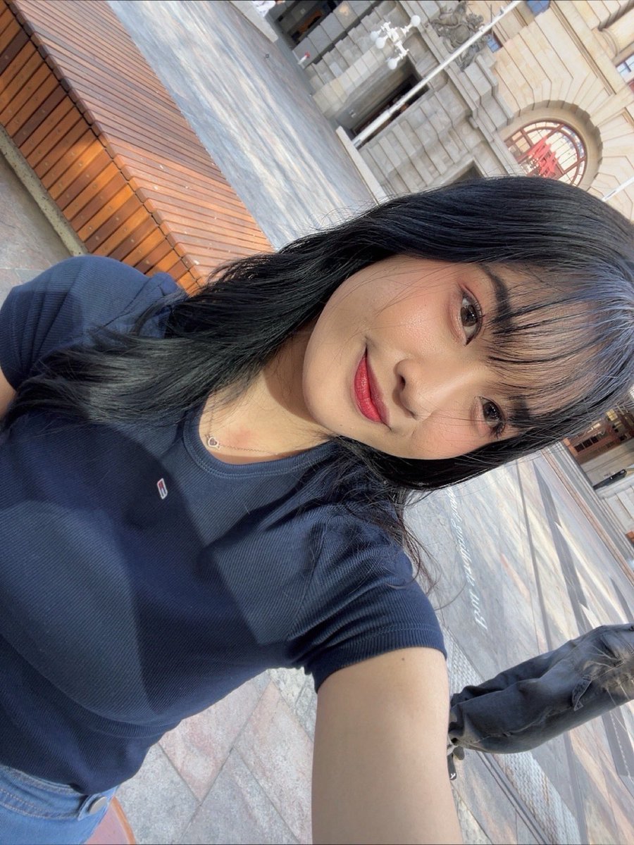 C_OnielJKT48's tweet photo. pantesan dari kemarin bingung rasanya kok maunya menyendiri aja ternyata aku lagi di kota introPERTH https://t.co/2hl8lB1GxO