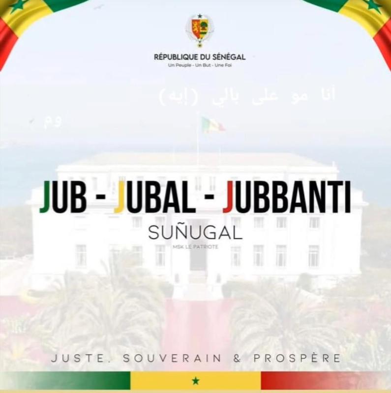 📌 Le Jub Jubal Jubanti nous tend la main,
Actes de civisme, chemin certain.
En tout temps, lieu, sous chaque ciel,
Il guide nos cœurs, esprit fidèle.
Sénégal, terre d’union sacrée,
Adoptons-le pour mieux briller.
L’incarner, c’est bâtir demain,
Un peuple debout, fier et humain.