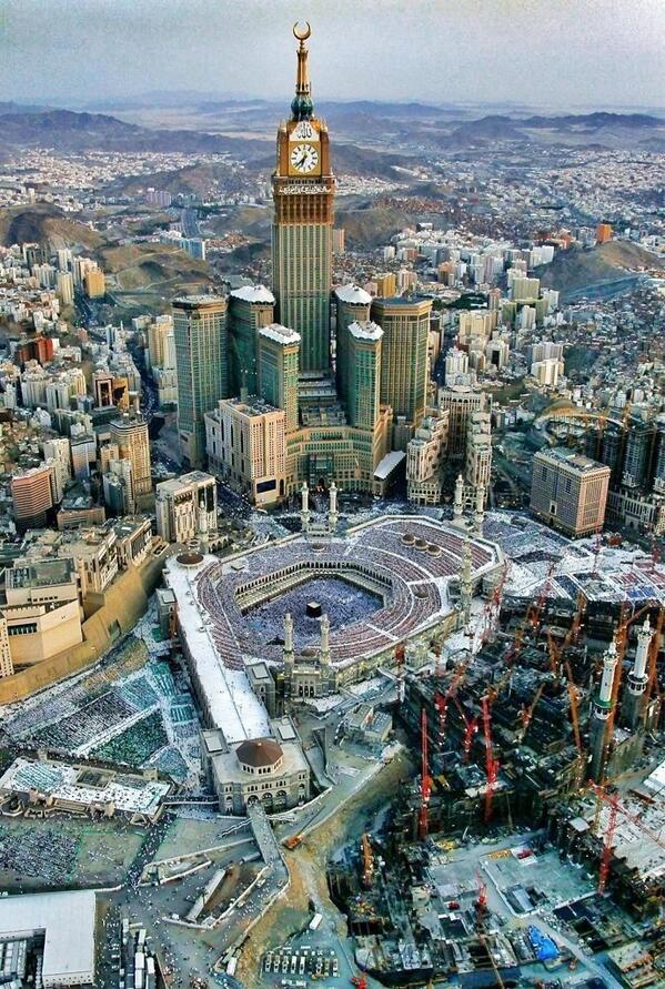 Hamed_Bardi's tweet photo. أعظم دعوة مستجابة 
 [ وَإِذْ قَالَ إِبْرَاهِيمُ رَبِّ اجْعَلْ هَٰذَا بَلَدًا آمِنًا وَارْزُقْ أَهْلَهُ مِنَ الثَّمَرَاتِ ] https://t.co/oReilz4CRc