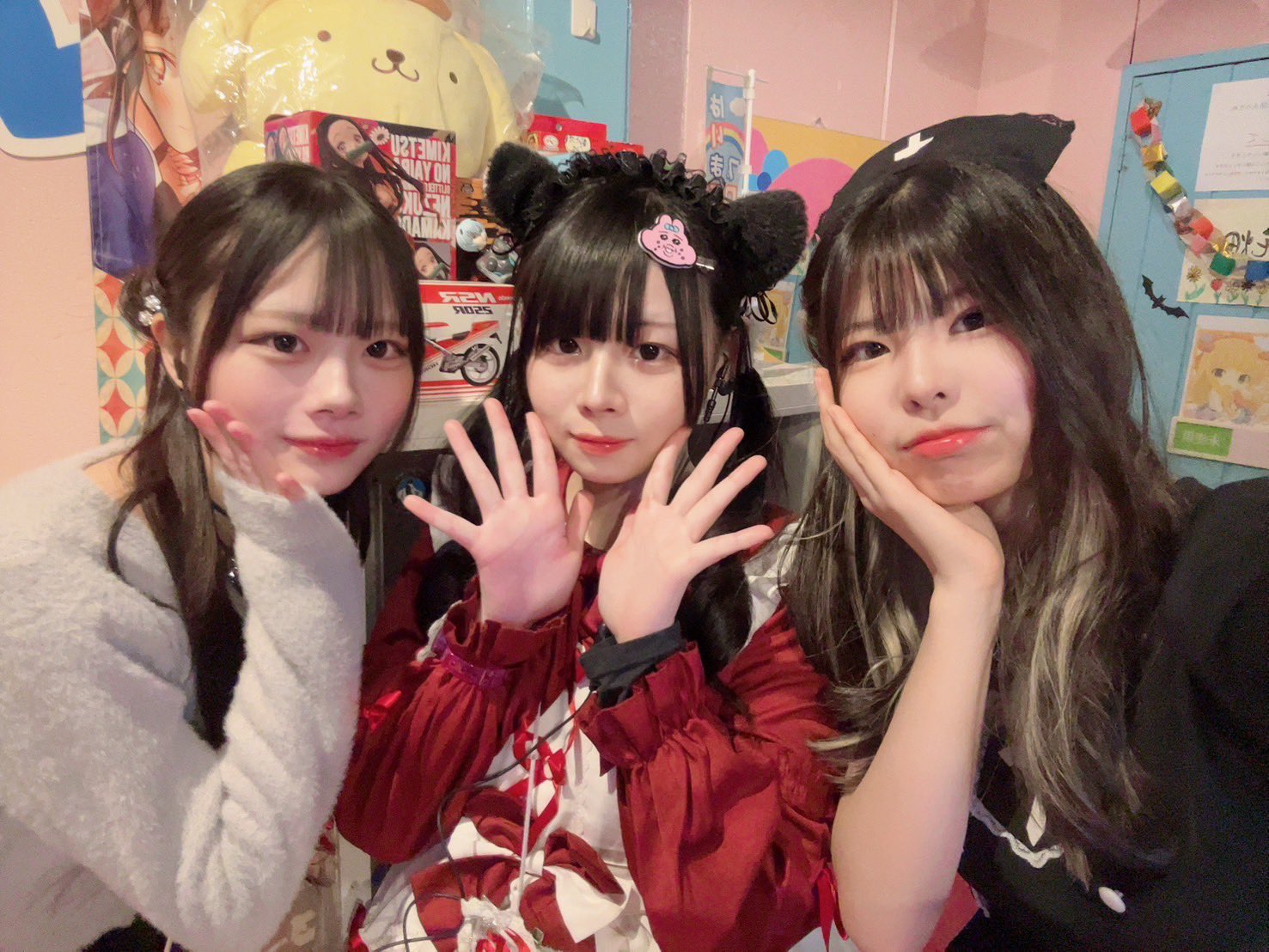 あうジュニアアイドル画像  / X