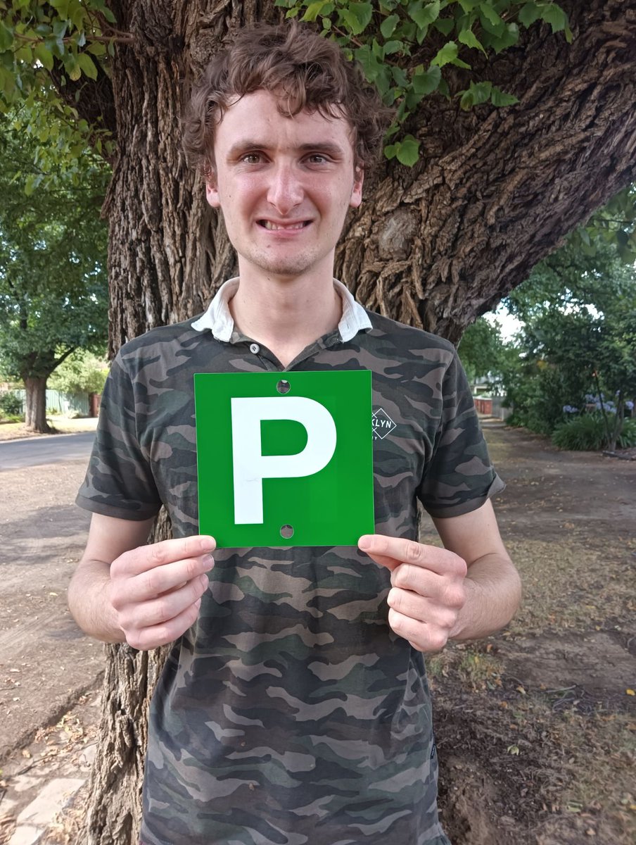 DohntTony27's tweet photo. Today, I got my green P's! https://t.co/wzlUNdkDtJ