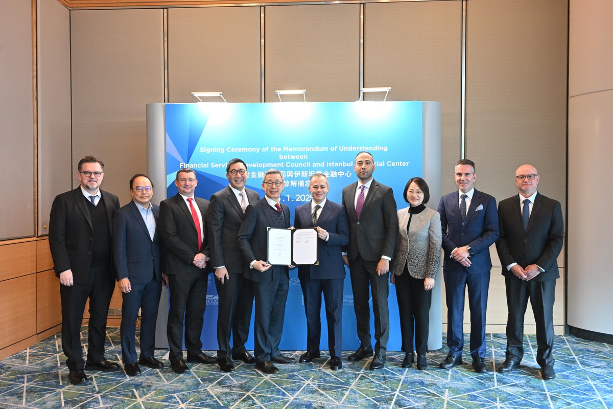 Financial Services Development Council (@fsdchk) on Twitter photo 🤝 Kickstarting 2025 with a Strategic Partnership!
#FSDC & <a href="/tvfifm/">Istanbul Financial Center</a> , Türkiye, have signed an #MOU to strengthen ties in banking, capital markets, and insurance.
This partnership connects Europe & Asia, unlocking opportunities for growth & innovation.
#GlobalConnectivity 🤝 Kickstarting 2025 with a Strategic Partnership!
#FSDC & <a href="/tvfifm/">Istanbul Financial Center</a> , Türkiye, have signed an #MOU to strengthen ties in banking, capital markets, and insurance.
This partnership connects Europe & Asia, unlocking opportunities for growth & innovation.
#GlobalConnectivity