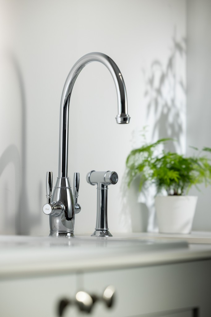 abodehome's tweet photo. Develop your own style with FENTON, our new generation of push-button handsprays, which are traditionally designed and complement the traditional kitchen space.
Fenton isn’t just a tool - it’s an experience! Just visit https://t.co/973boP6EYG
#Abode #Fenton #Handspray https://t.co/K8jGloLzoP
