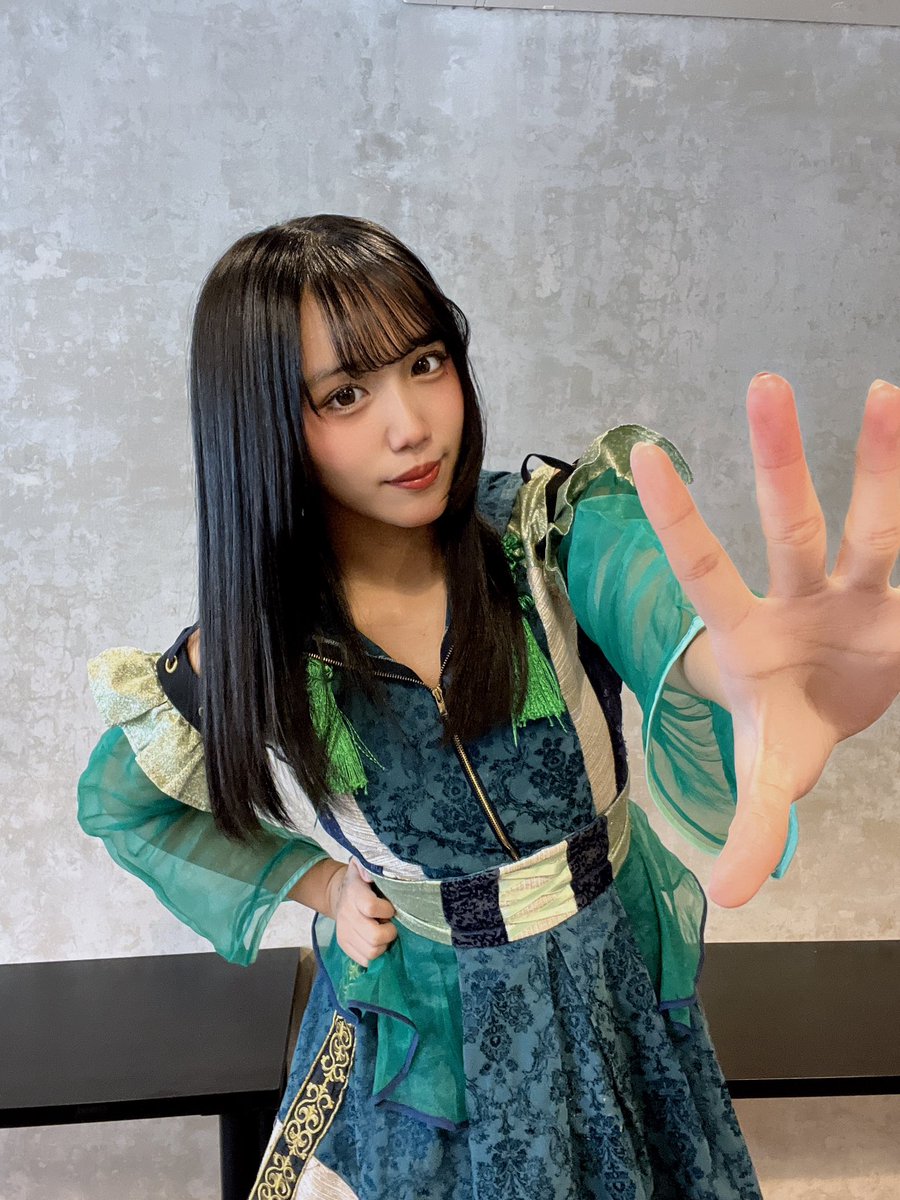 今日の３本回しありがとうございました！
なんかあっという間だった気がする😳♡

次は単独ライブです！
お披露目する曲楽しみにしていてください👍🏻⟡.·
いつでもまってまーす！