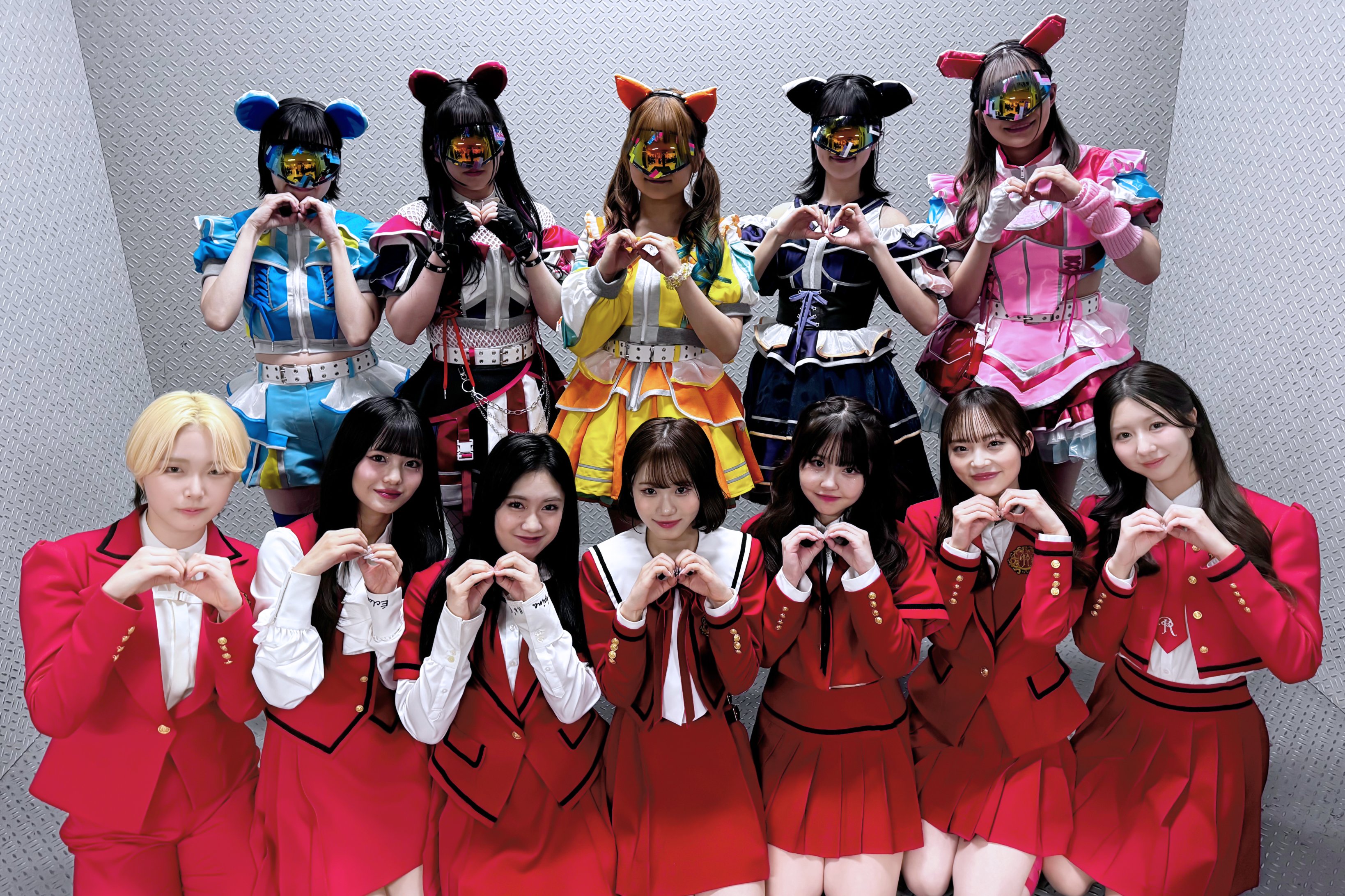 GhK32hlaQAAHhrM?format=jpg&name=4096x4096