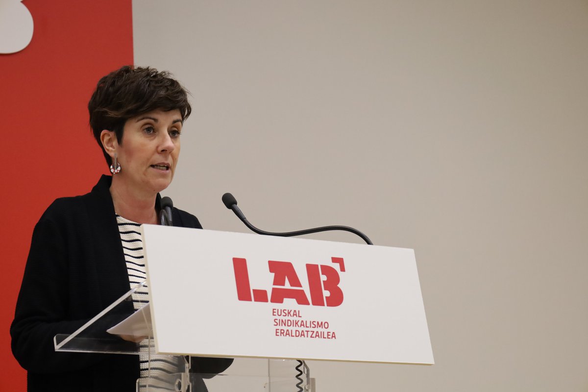 LABsindikatua's tweet image. ✊ Inoiz baino indar gehiagorekin eta bere ikurra berrituta helduko da LAB Biltzar Arteko Batzarrera

➡️ Borrokak artikulatu, agenda politikoan eragin eta eredu sindikala  berritzeko gaitasuna nabarmendu ditu @ILeatxe  koordinatzaile  orokorrak

🔗 labur.eus/U8aPZ
