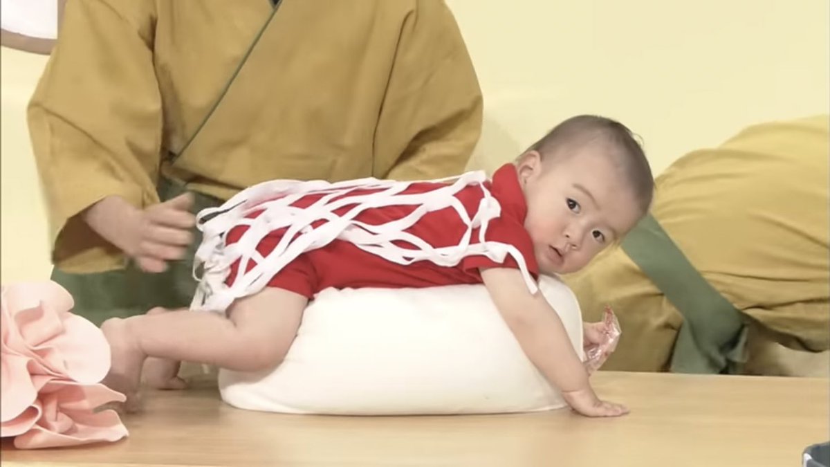 zacoooooooshi's tweet photo. 仮装大賞の赤ちゃん寿司🍣子供産まれてから見ると可愛すぎて尊死するしんね──敵わないしん── https://t.co/iTdxFxQeB8