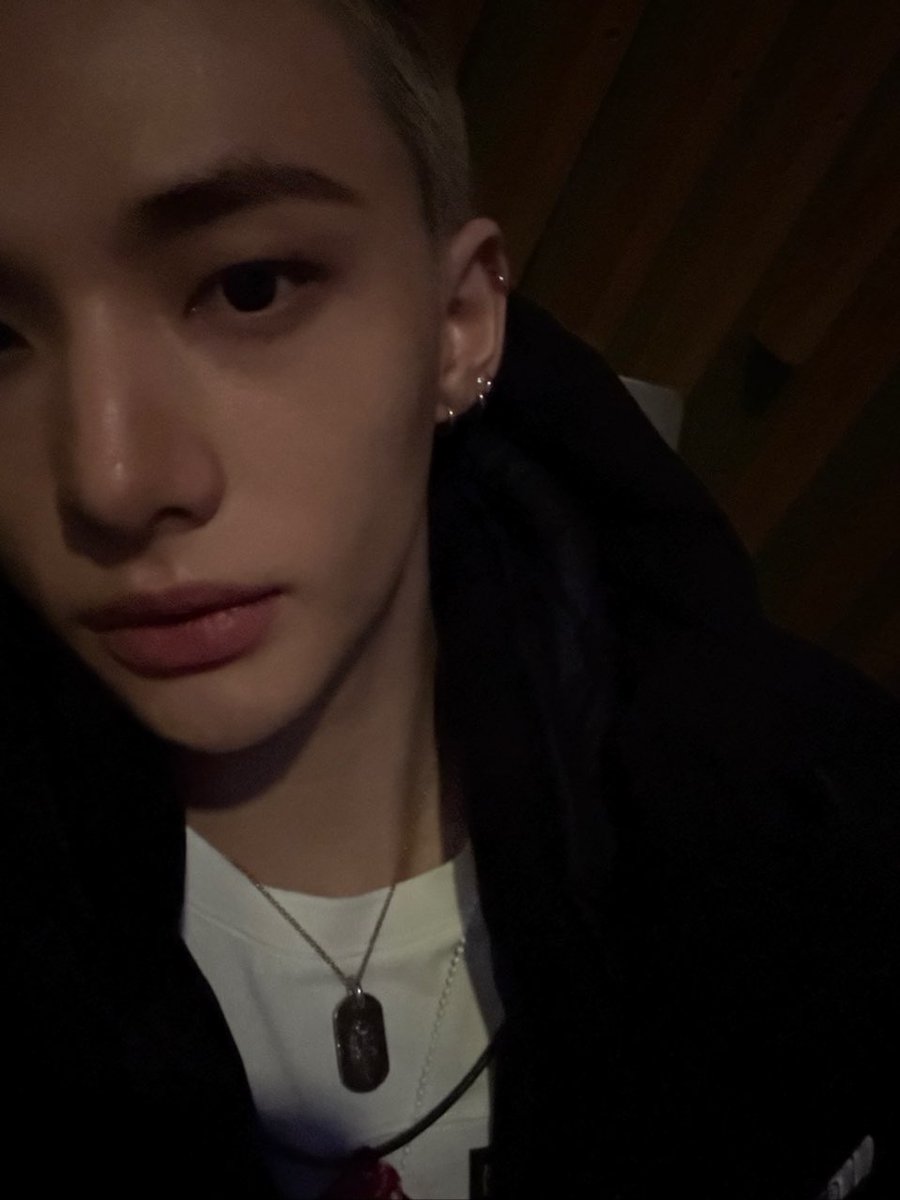 hyunjinpost's tweet photo. 💭 update https://t.co/NceX5T1aqI
