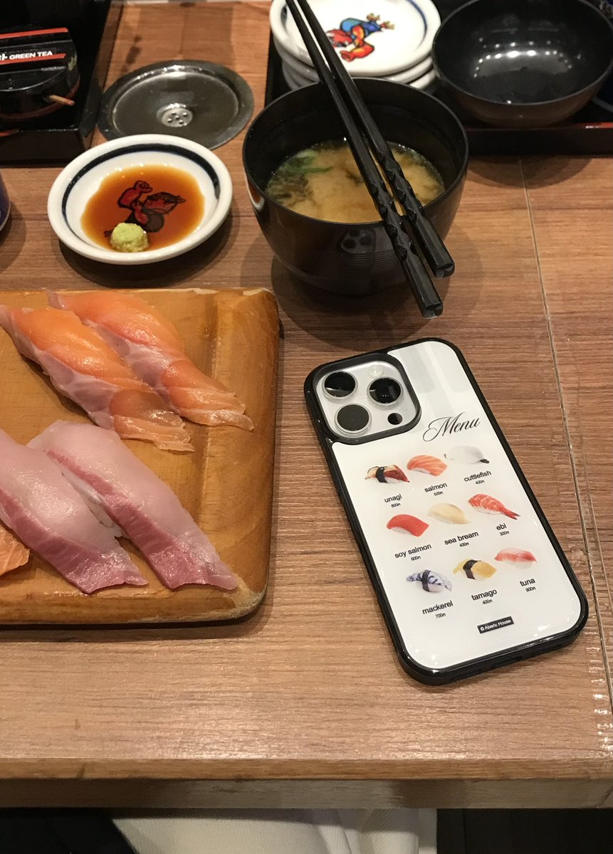 mongzzi_'s tweet photo. 스시 메뉴 폰케이스 open  - ! ! 🍣♨️

#Rt 추첨 한 분께
스시 케이스 보내드립니다 🧡

🔗https://t.co/Jq7FYjknWT https://t.co/xAH4Rk9Ue7