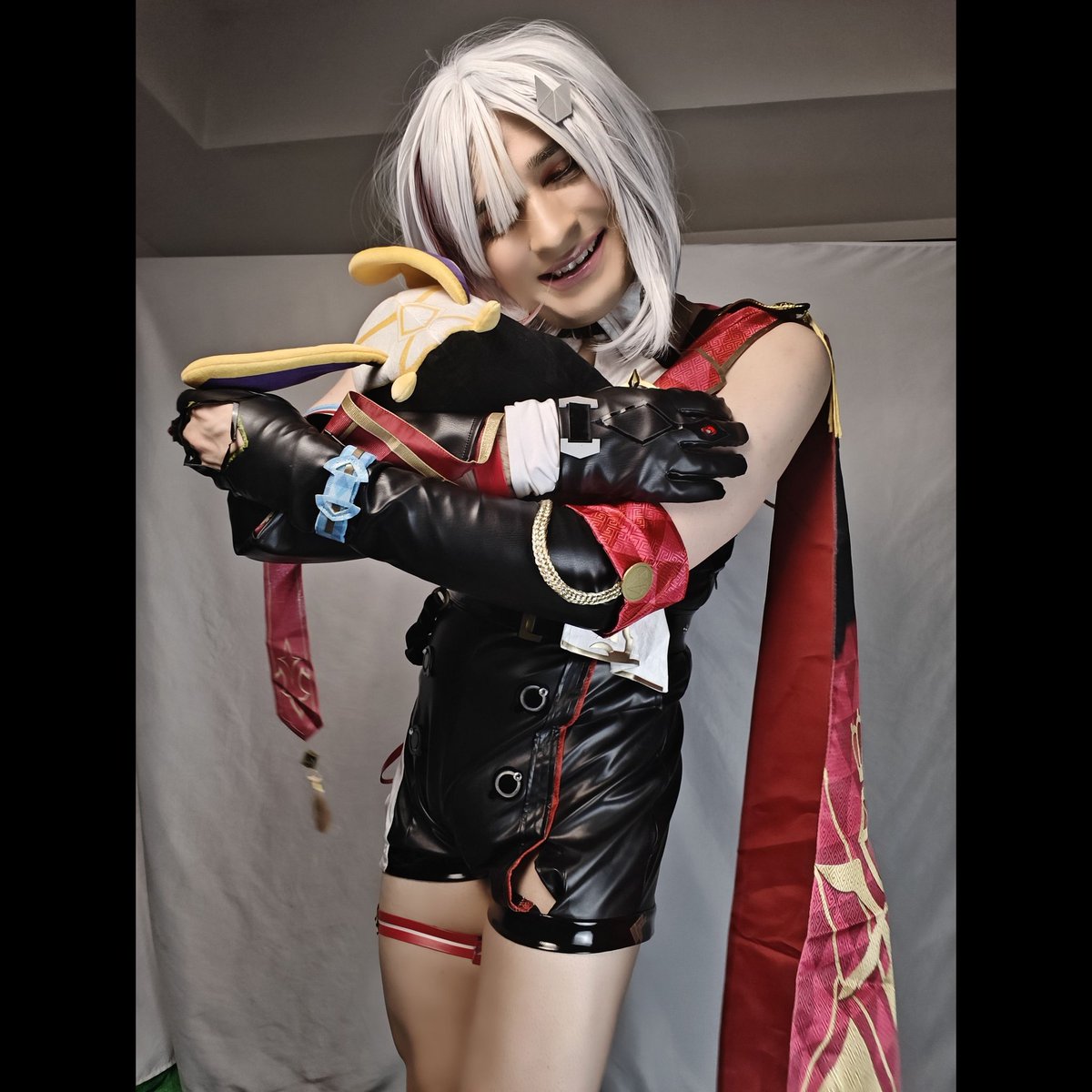 ArdentEclipse's tweet photo. Topaz and Numby, Honkai Star Rail #cosplay https://t.co/Tsqb7a91x3