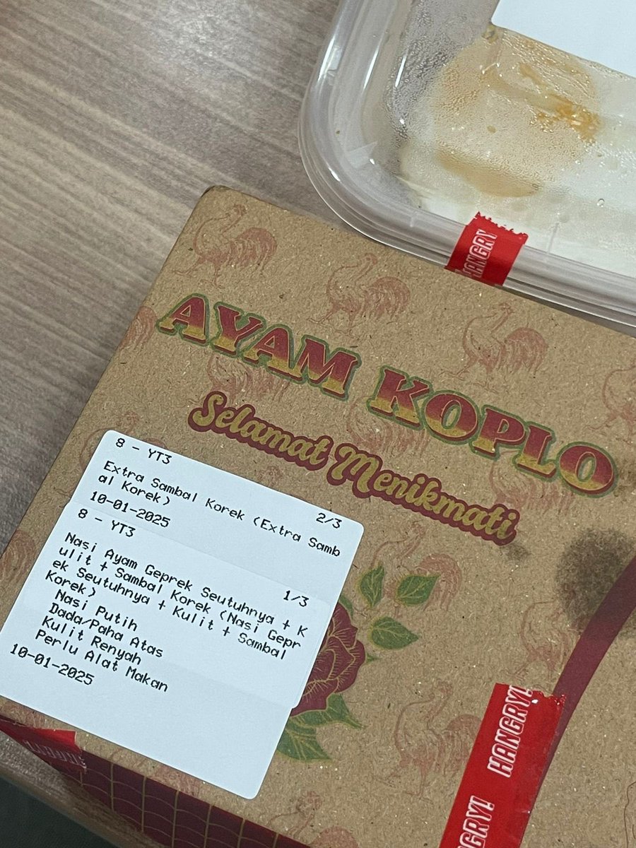 tinkerabhel's tweet photo. today mam siang pake ayam koplo SUPERRR NIKMATTT‼️😭💗

— kayanya makann dari hangry tuh beneran gada yang gagal deh💯 https://t.co/FSmWpCCh2A